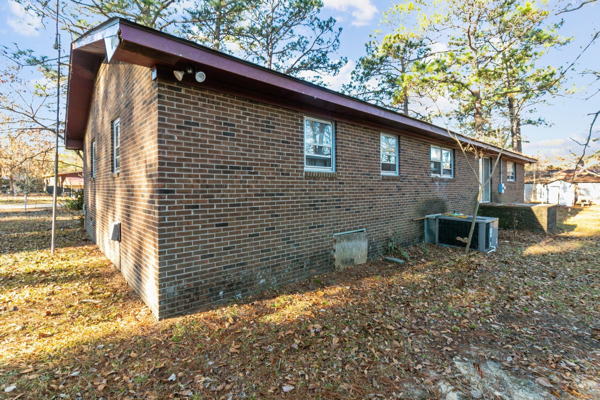 Hope Mills, North Carolina skyline — Cinch Home Buyers service area in Cumberland County
